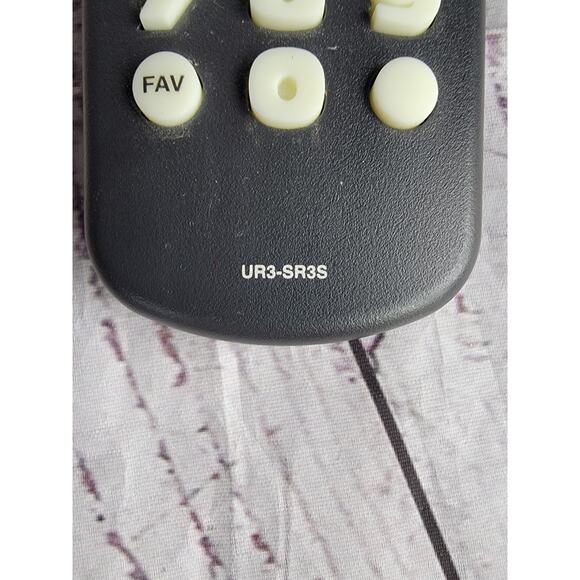 TV Large Big Button Universal Remote Control UR3-SR3S Works - Picture 2 of 7